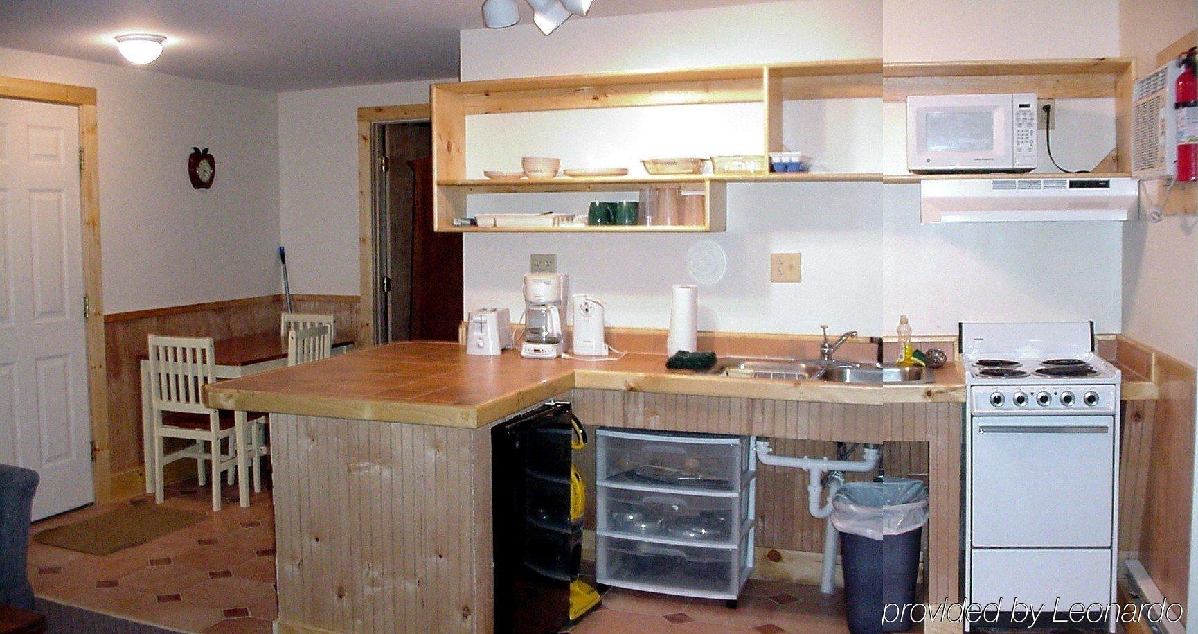 Bear Tree Lodge Уиърс Бийч Стая снимка