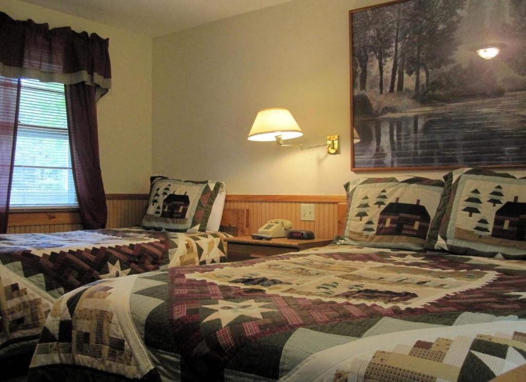 Bear Tree Lodge Уиърс Бийч Екстериор снимка
