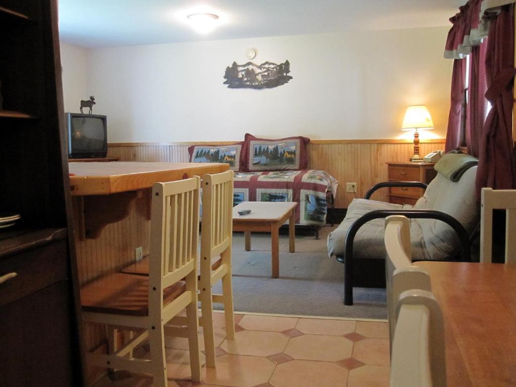 Bear Tree Lodge Уиърс Бийч Стая снимка