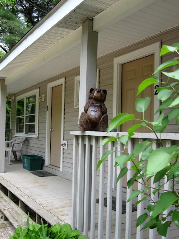 Bear Tree Lodge Уиърс Бийч Екстериор снимка